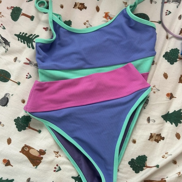 Modest High Rise Bikini - Picture 1 of 1